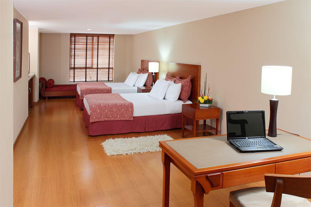 Hotel Estelar Suites Jones Bogota Room photo